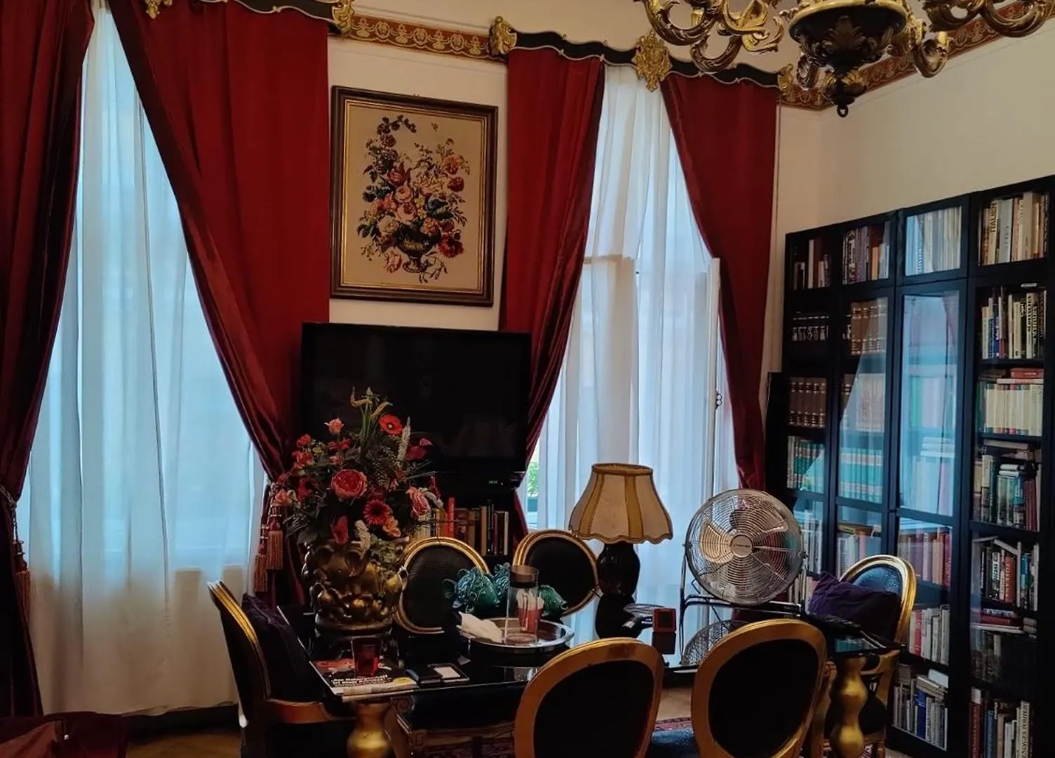Luxury Near Castle Hotel Viena