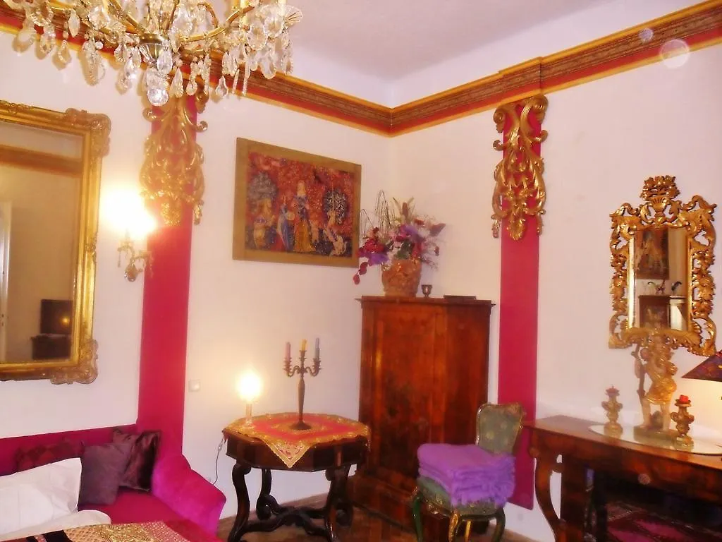 Casa de hóspedes Luxury Near Castle Hotel Viena
