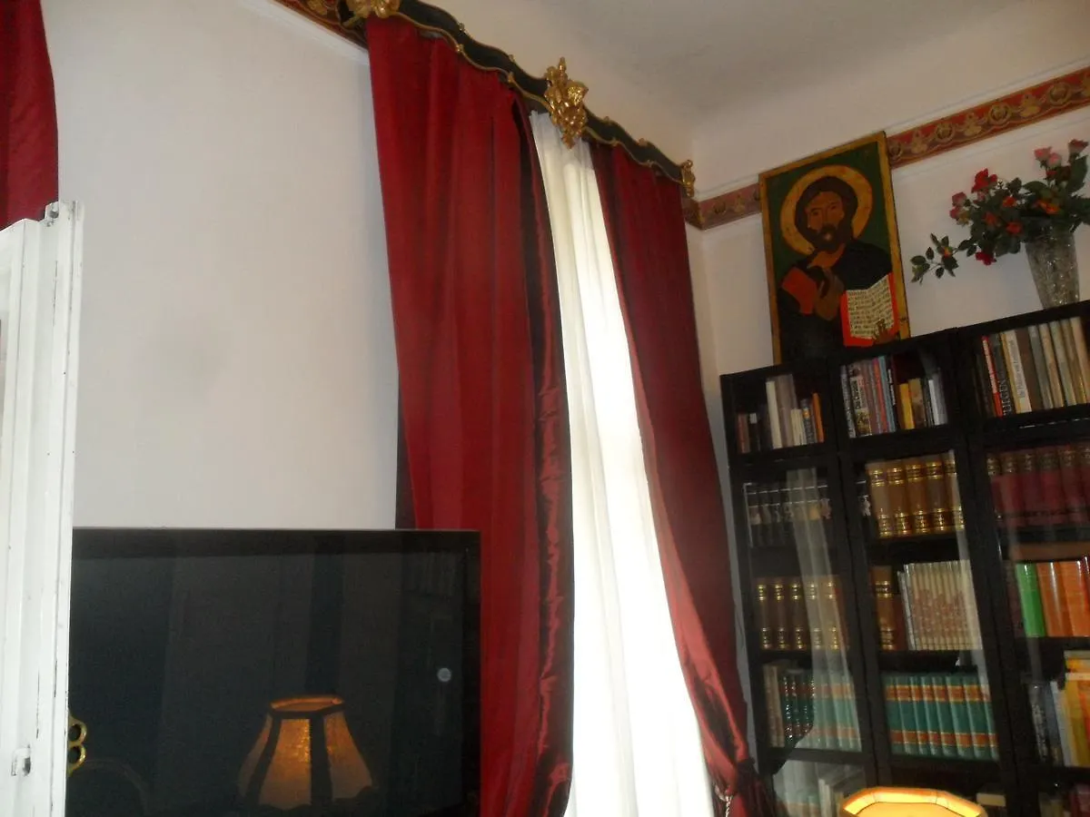 Luxury Near Castle Hotel Viena
