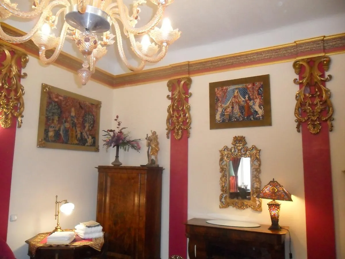 Guest house Luxury Near Castle