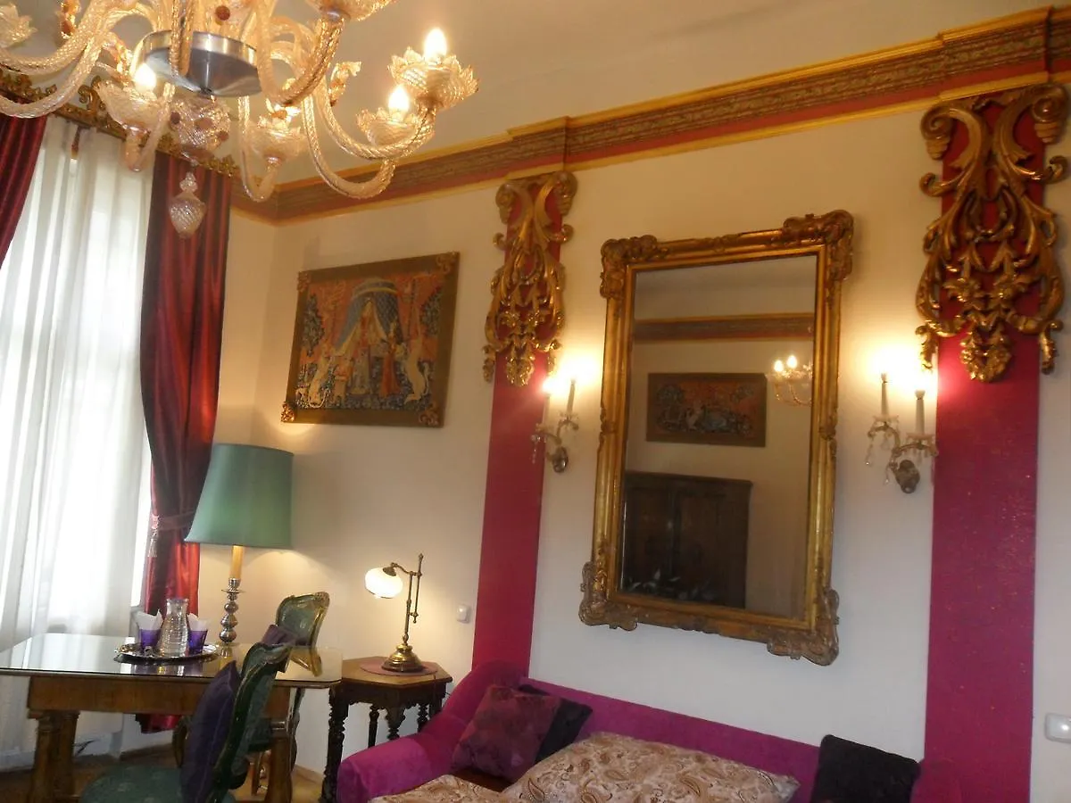 Guest house Luxury Near Castle
